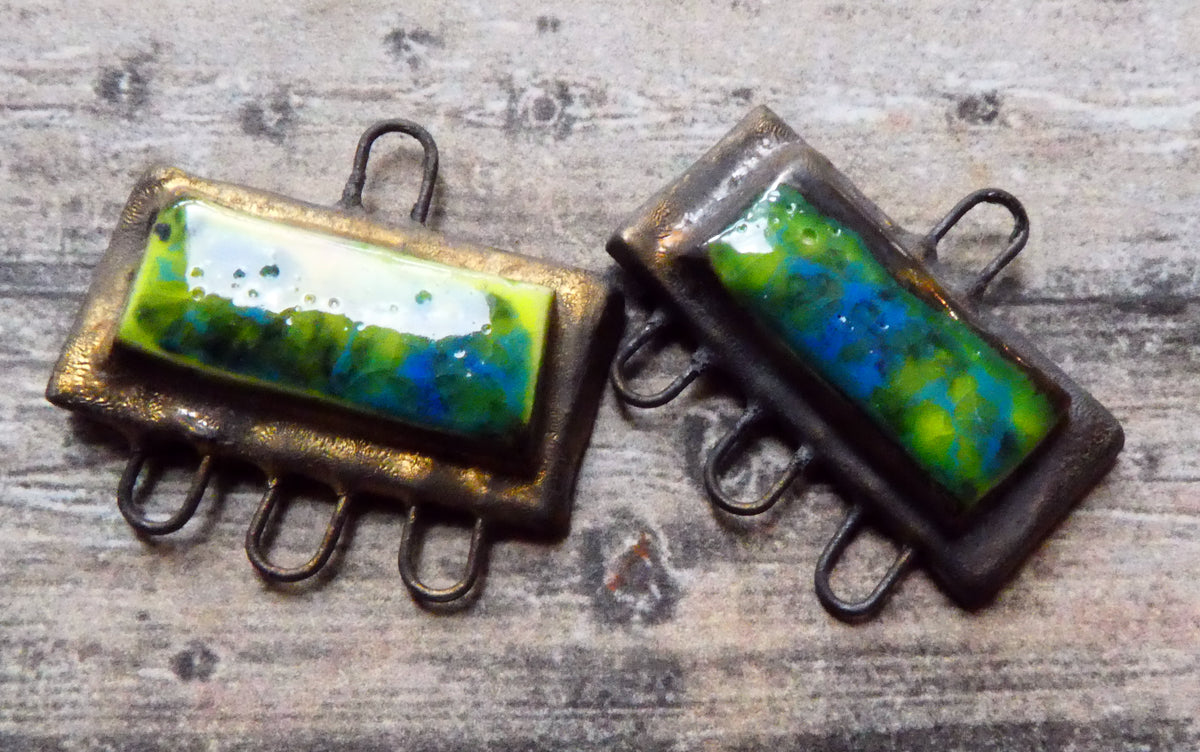 Ceramic Moulded Oblong Three Hoop Connectors -Mardi Gras