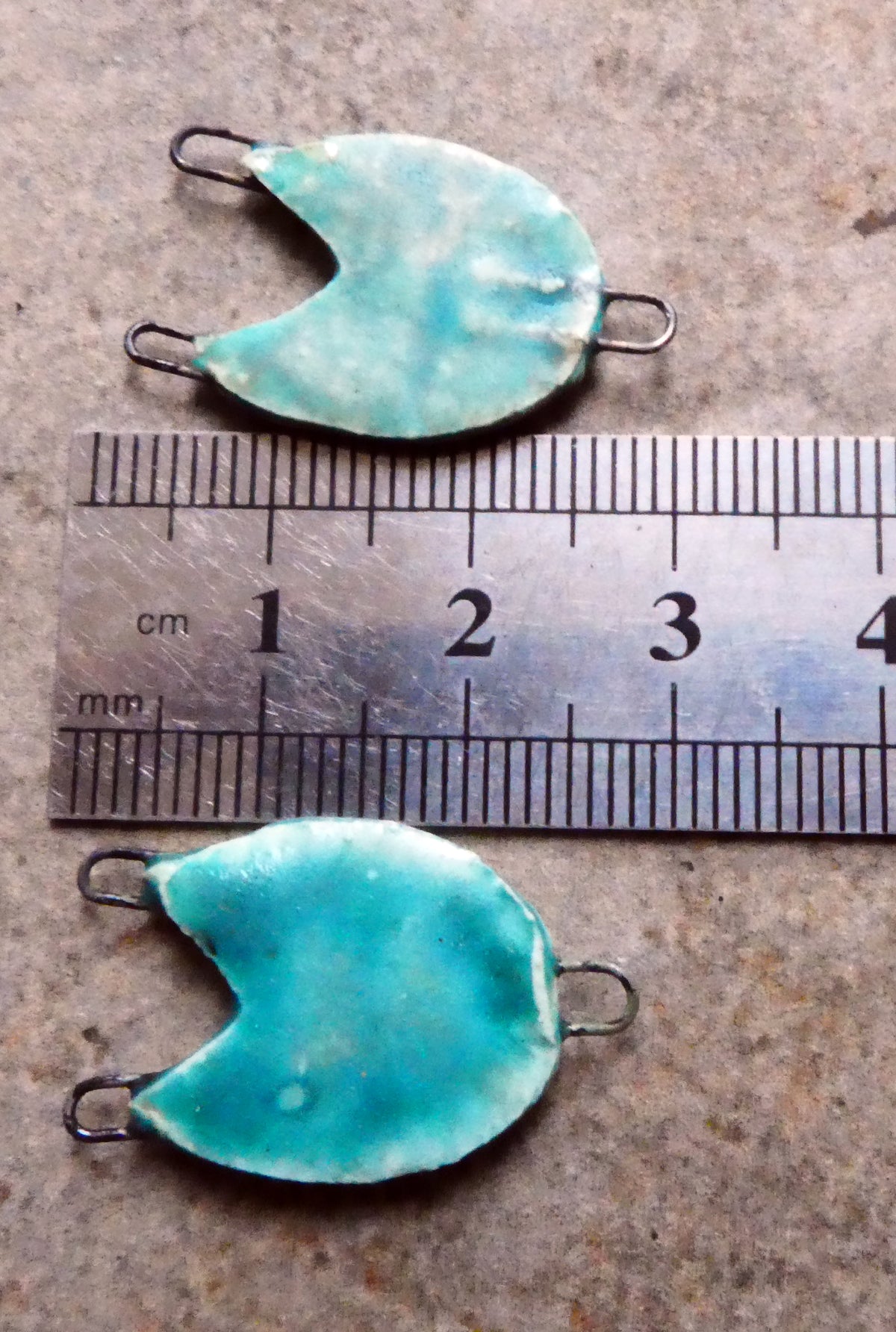 Ceramic Two Hoop Textured Chevron Connectors -Antique Turquoise