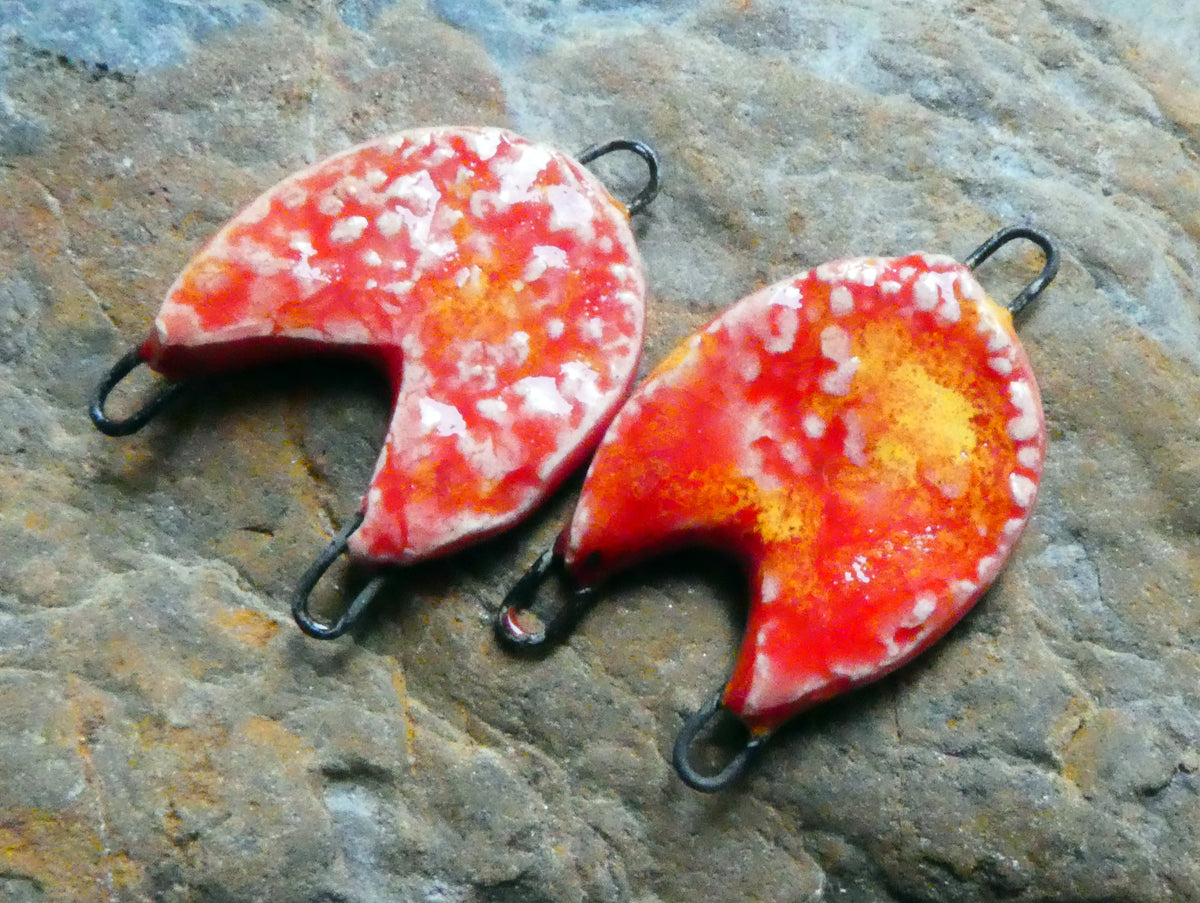 Ceramic Two Hoop Textured Chevron Connectors -Fruit Punch