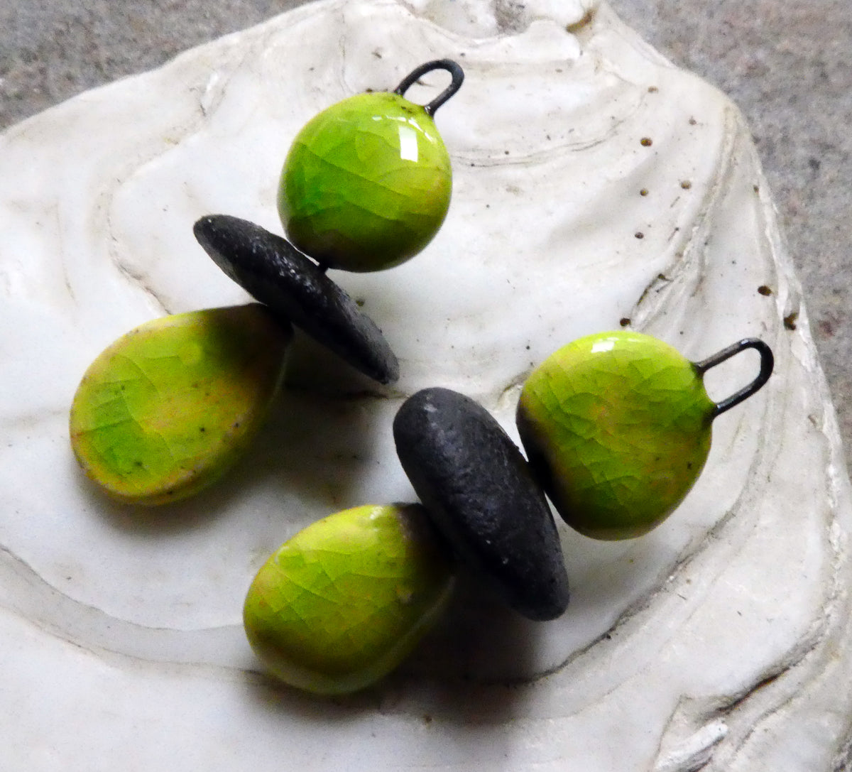 Ceramic Disc Stack Charms - Lime
