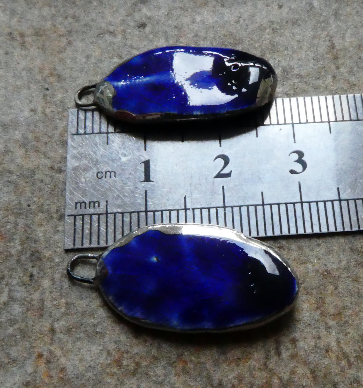 Ceramic Lustre Rimmed Sliver Charms - Mirror Blue