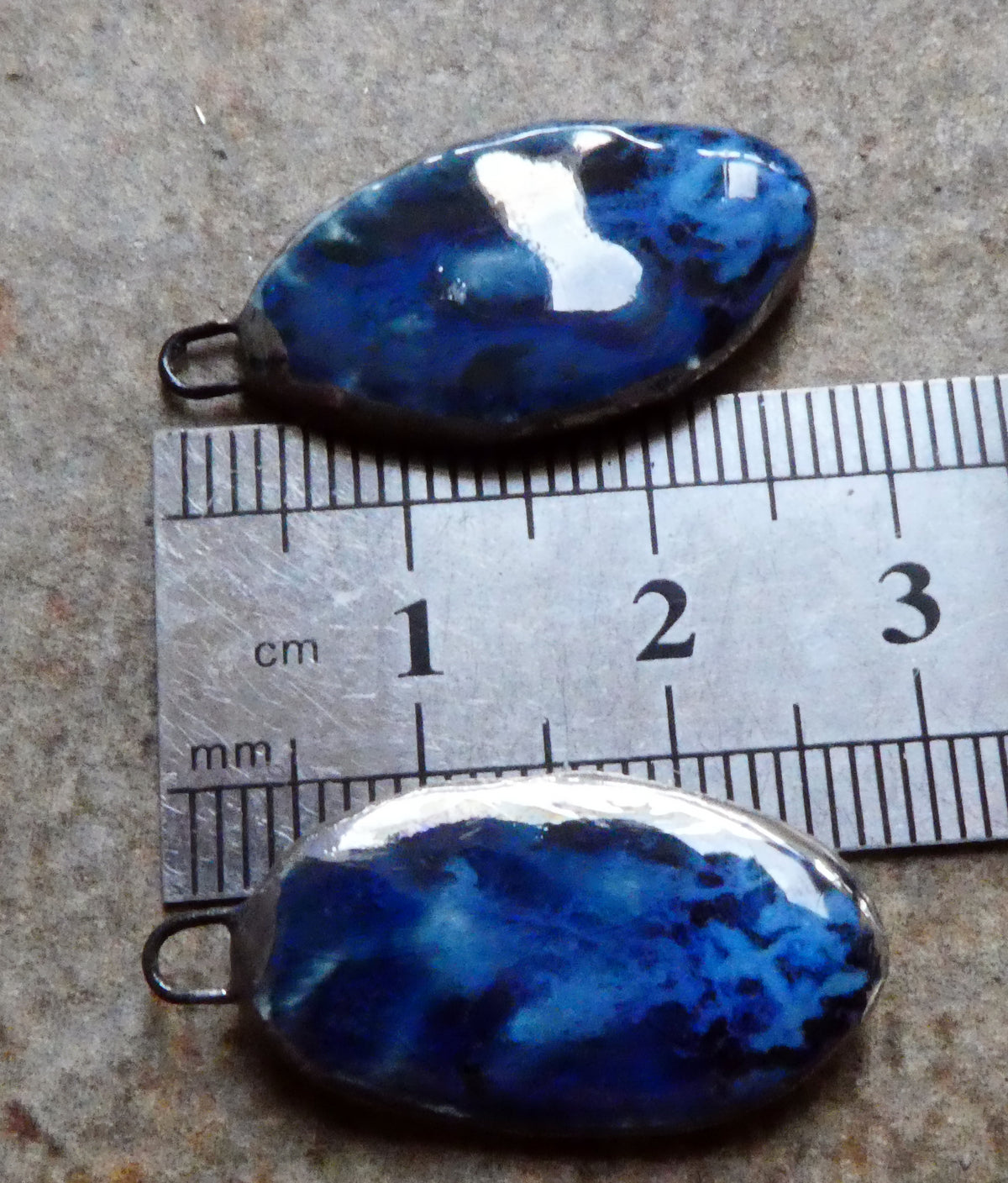 Ceramic Lustre Rimmed Sliver Charms - Waterfall