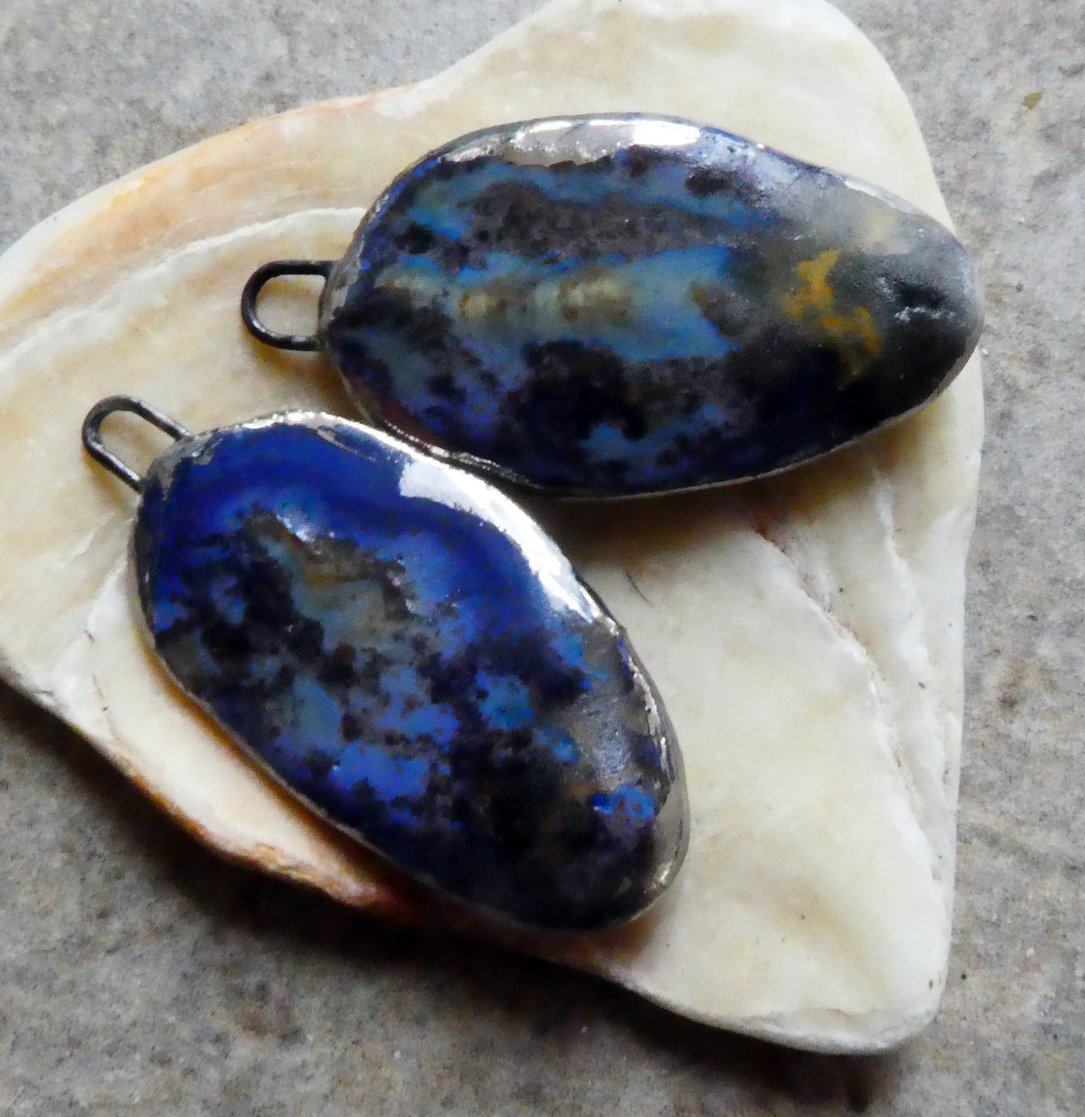 Ceramic Lustre Rimmed Sliver Charms - Outer Galaxy
