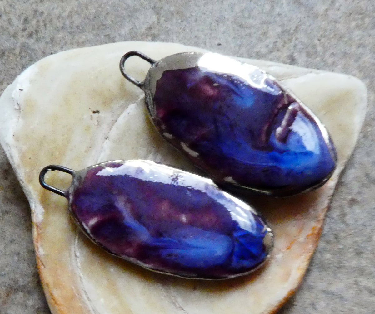 Ceramic Lustre Rimmed Sliver Charms - Royal Fantasy