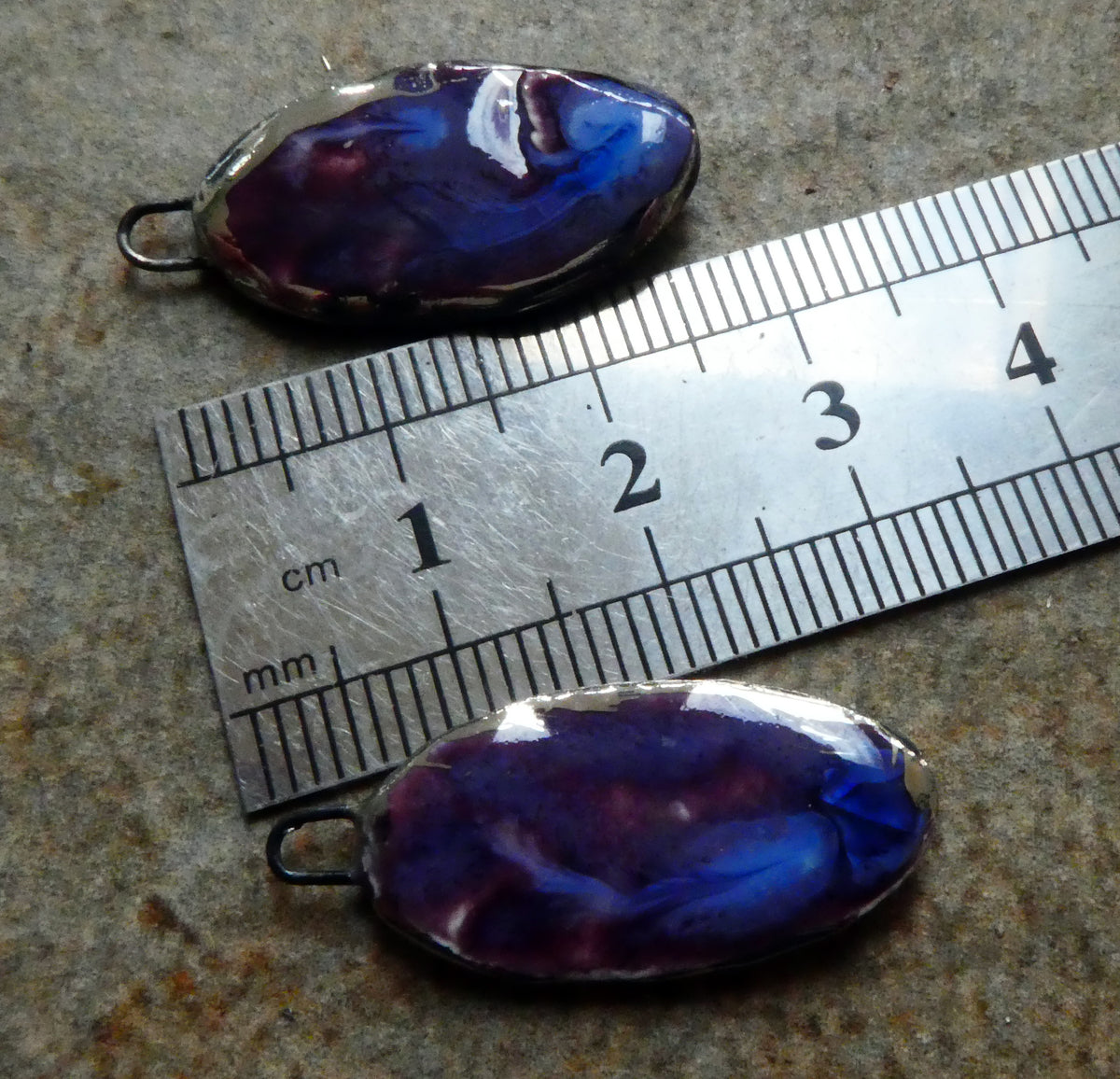 Ceramic Lustre Rimmed Sliver Charms - Royal Fantasy