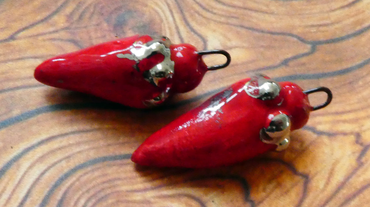 Ceramic Lustre Specked Pointy Charms - Red