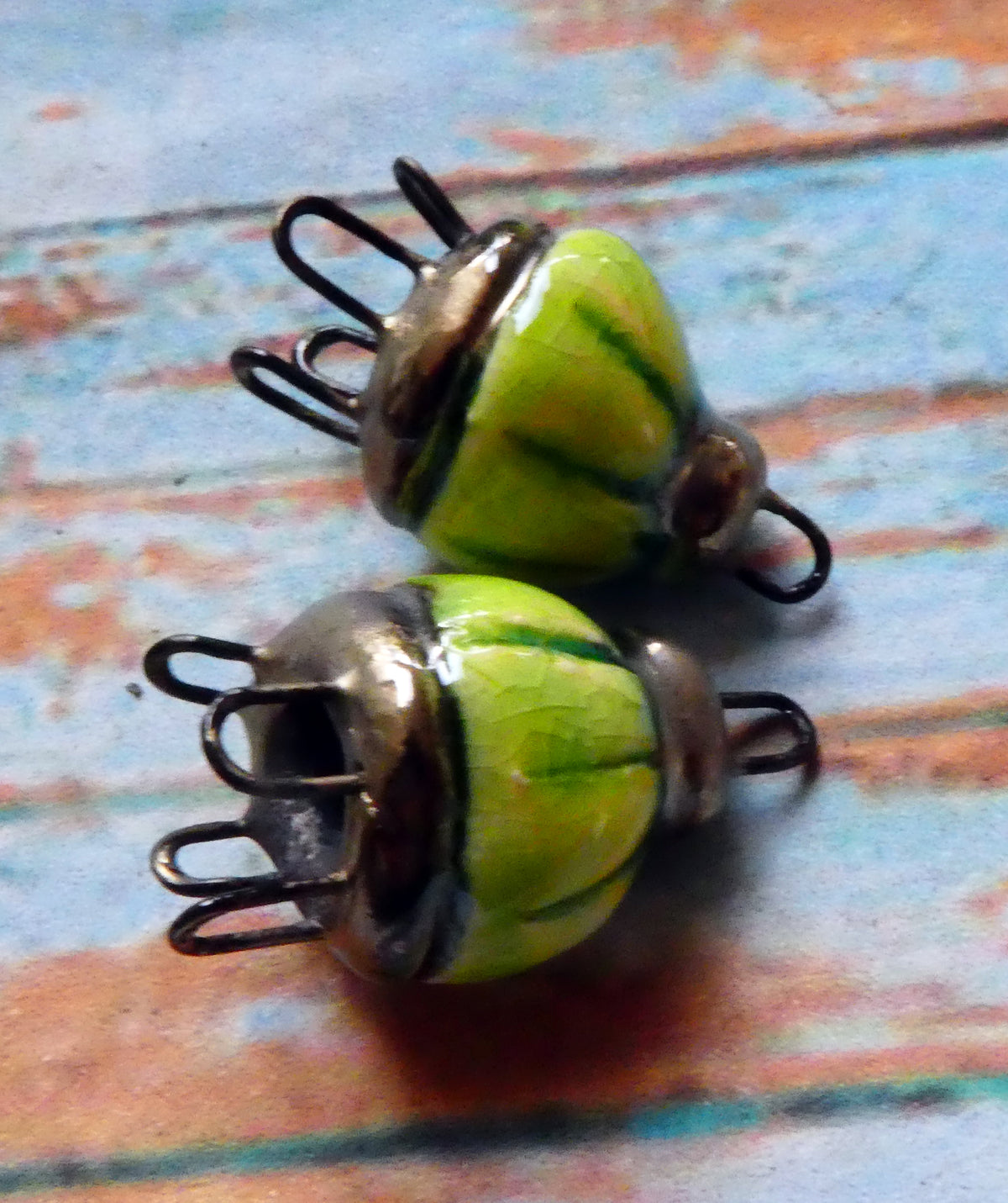 Ceramic Kuchi Cap Connectors -Lime