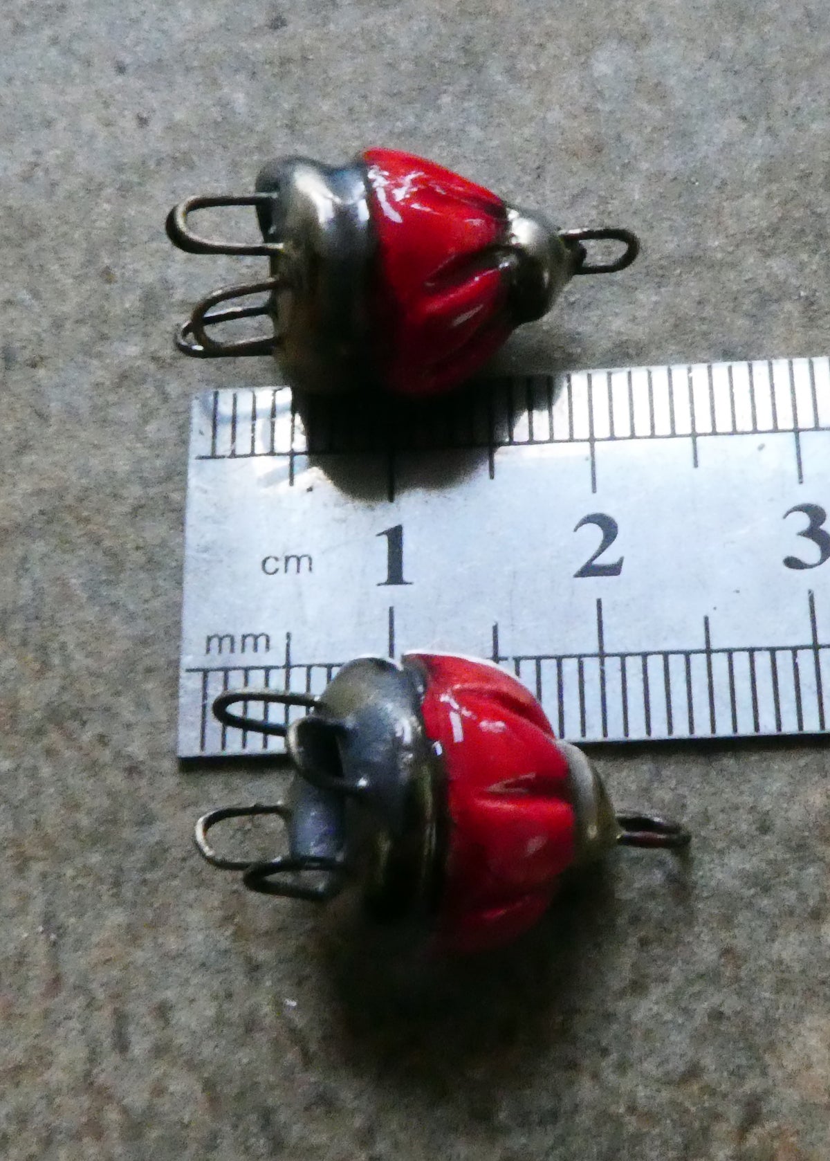 Ceramic Kuchi Cap Connectors -Red
