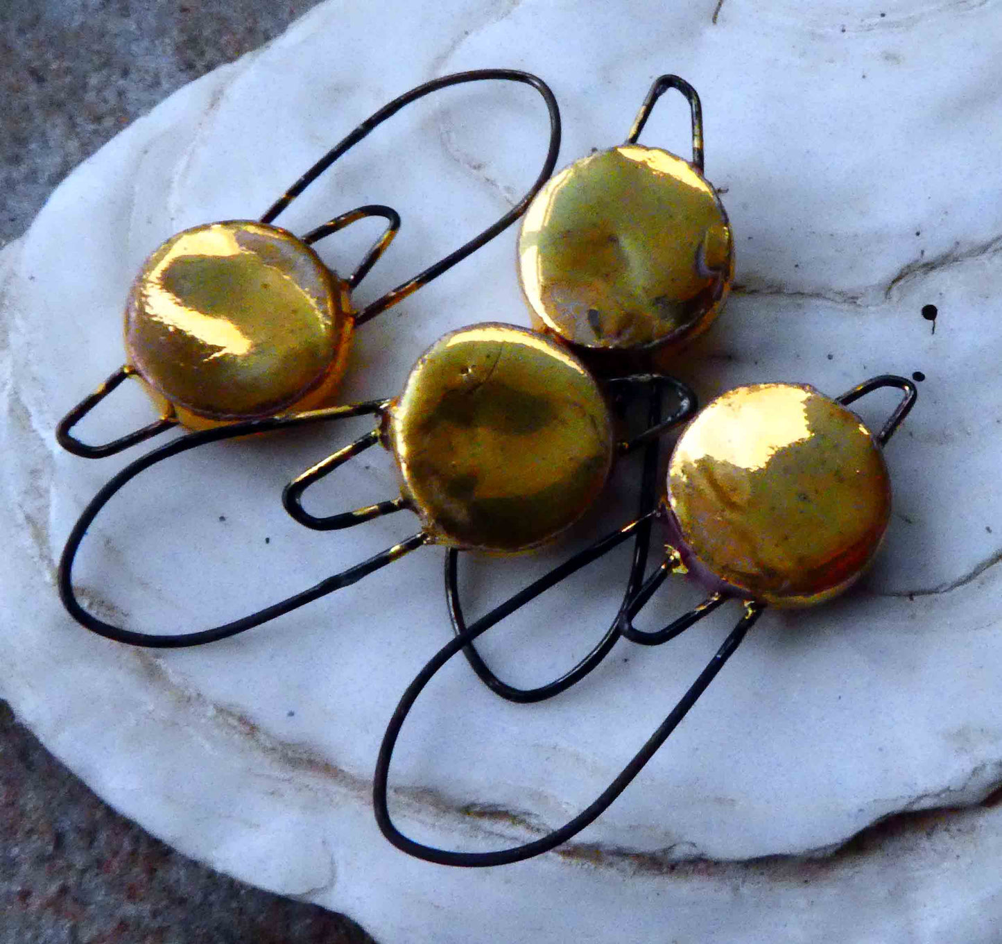 Ceramic Two Hoop and Disc Earring Connectors - Gold Lustre