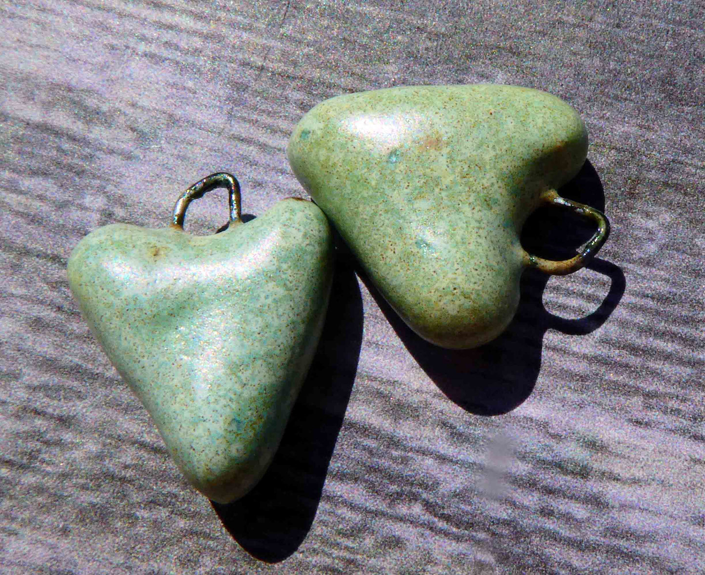 Ceramic Little Heart Drops -Mint
