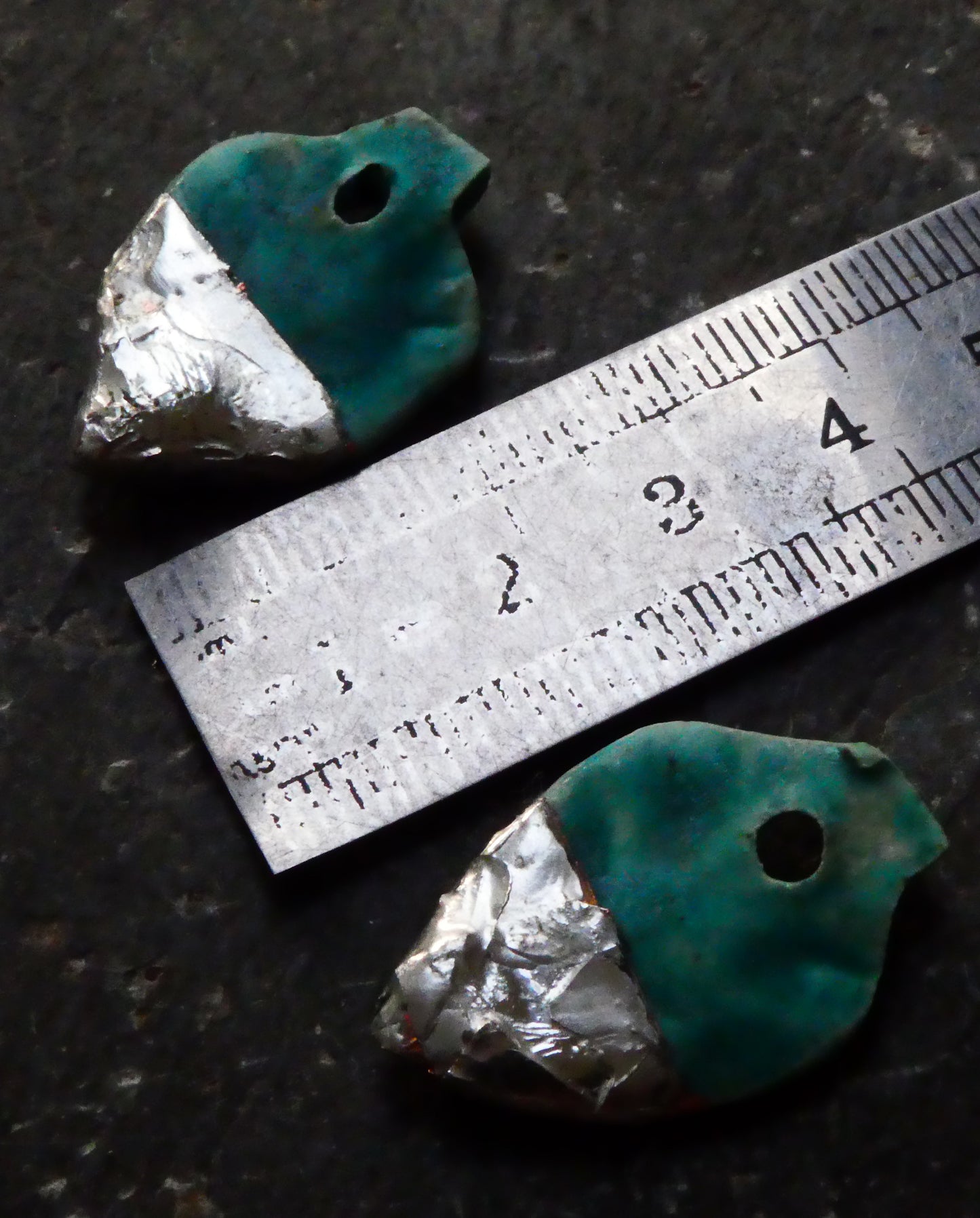 Ceramic Metallic Spearhead Charms - Antique Turquoise