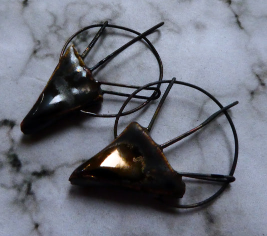 Ceramic Hoopy Triangle Earring Charms - Glossy Gold