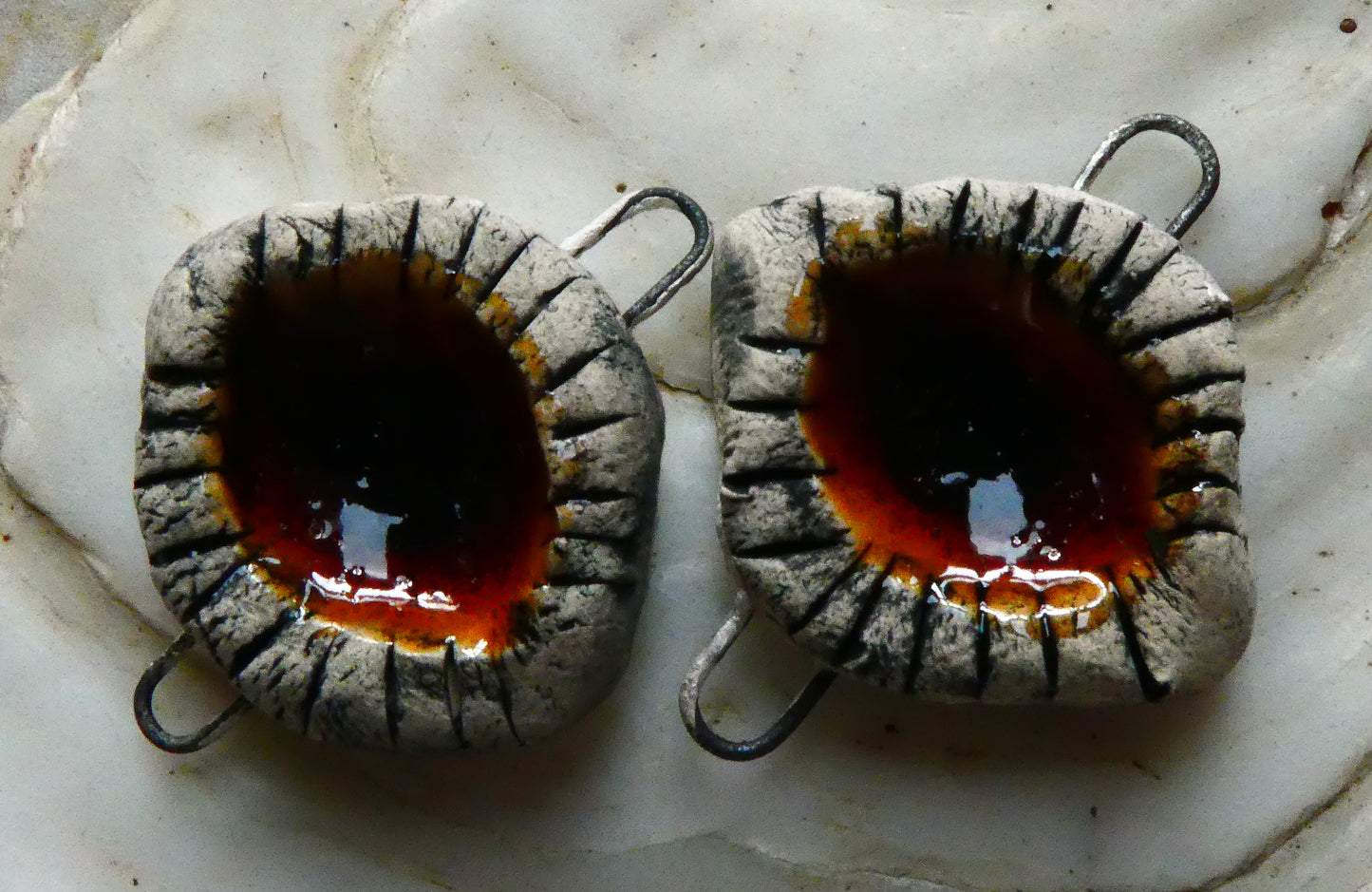 Ceramic Eye Earring Connectors - Cognac