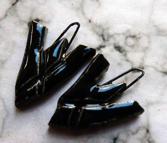 Ceramic Textured V Shaped Earring Charms - Black Gloss